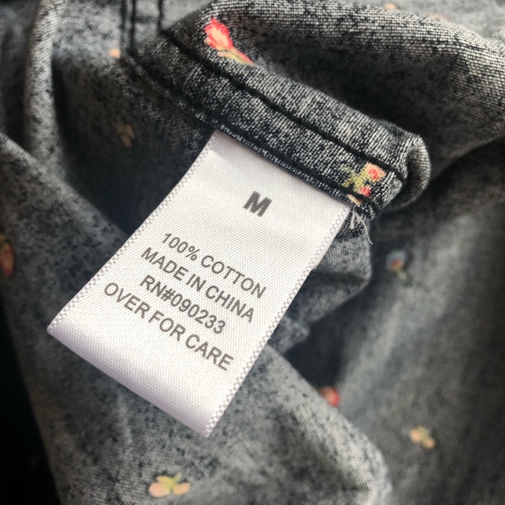 Button Up - Picture 7 of 7